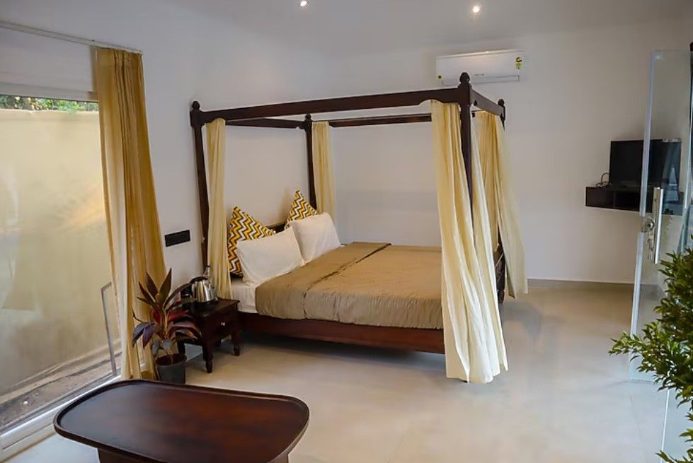 Sapphire Sand Resort Luxury Suite with Pool view 2