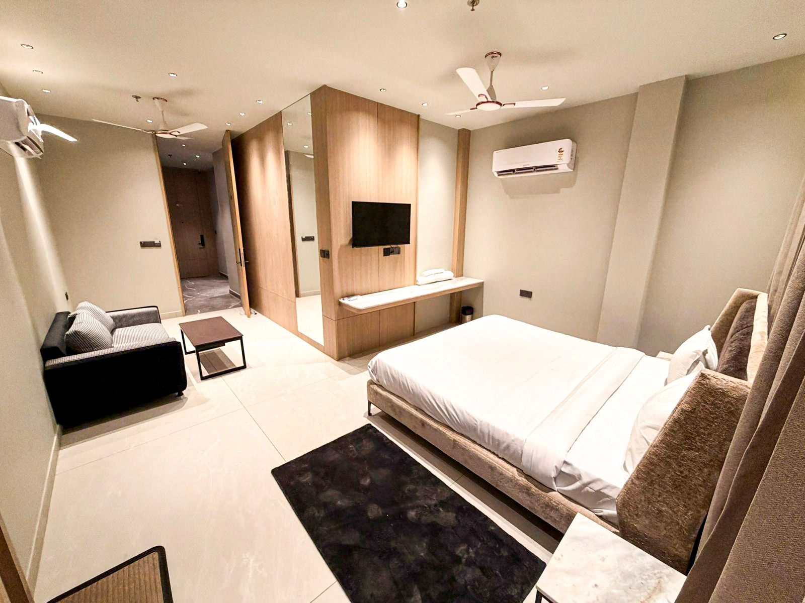The Unify Family Room 2