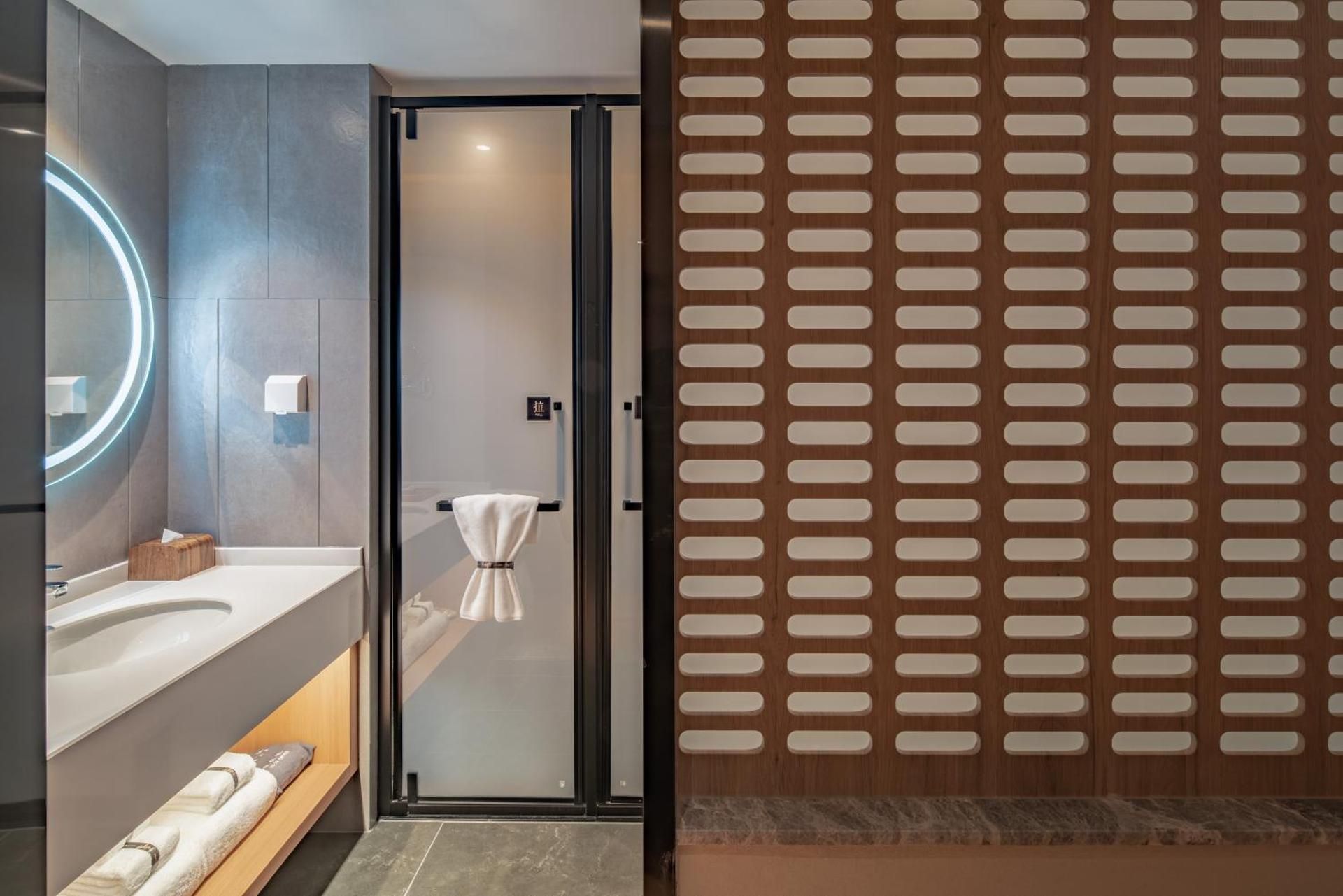重庆文里苗品茶艺术酒店Chongqing Jiangbei Airport Creative Park Store Standard Double Or Twin Room With Garden View 3