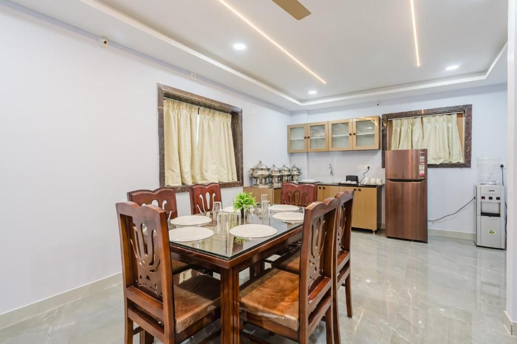 Hotel Prestige Grand 3BHK 5