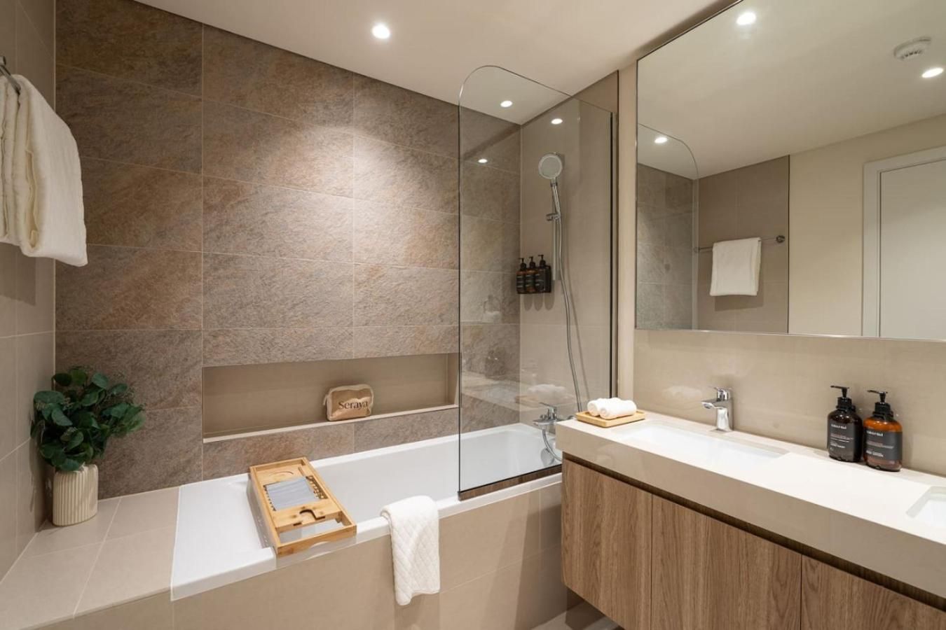 Seraya Residences 10 & 45 at Downtown Views 2