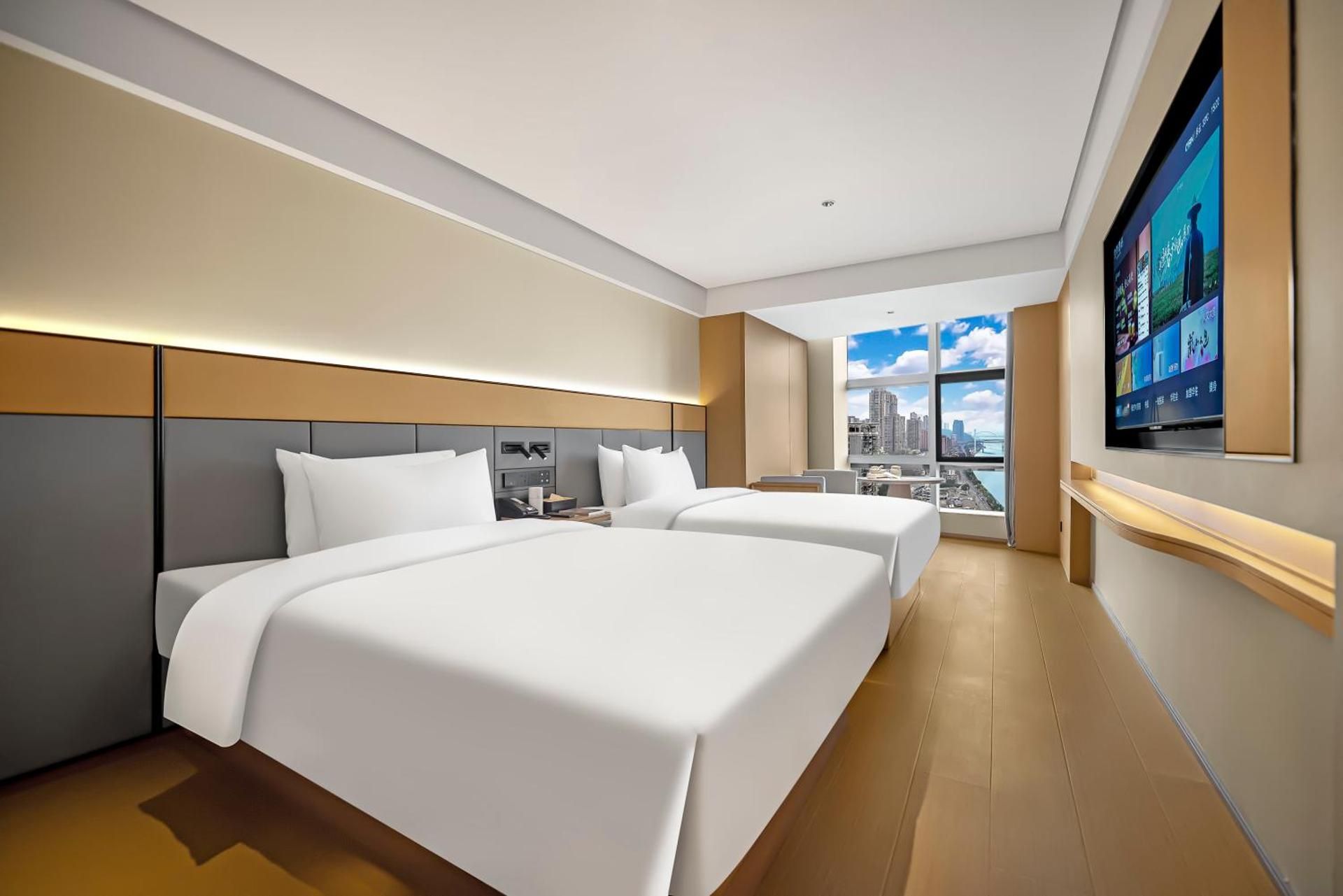 Twin Room with Sky-River View 