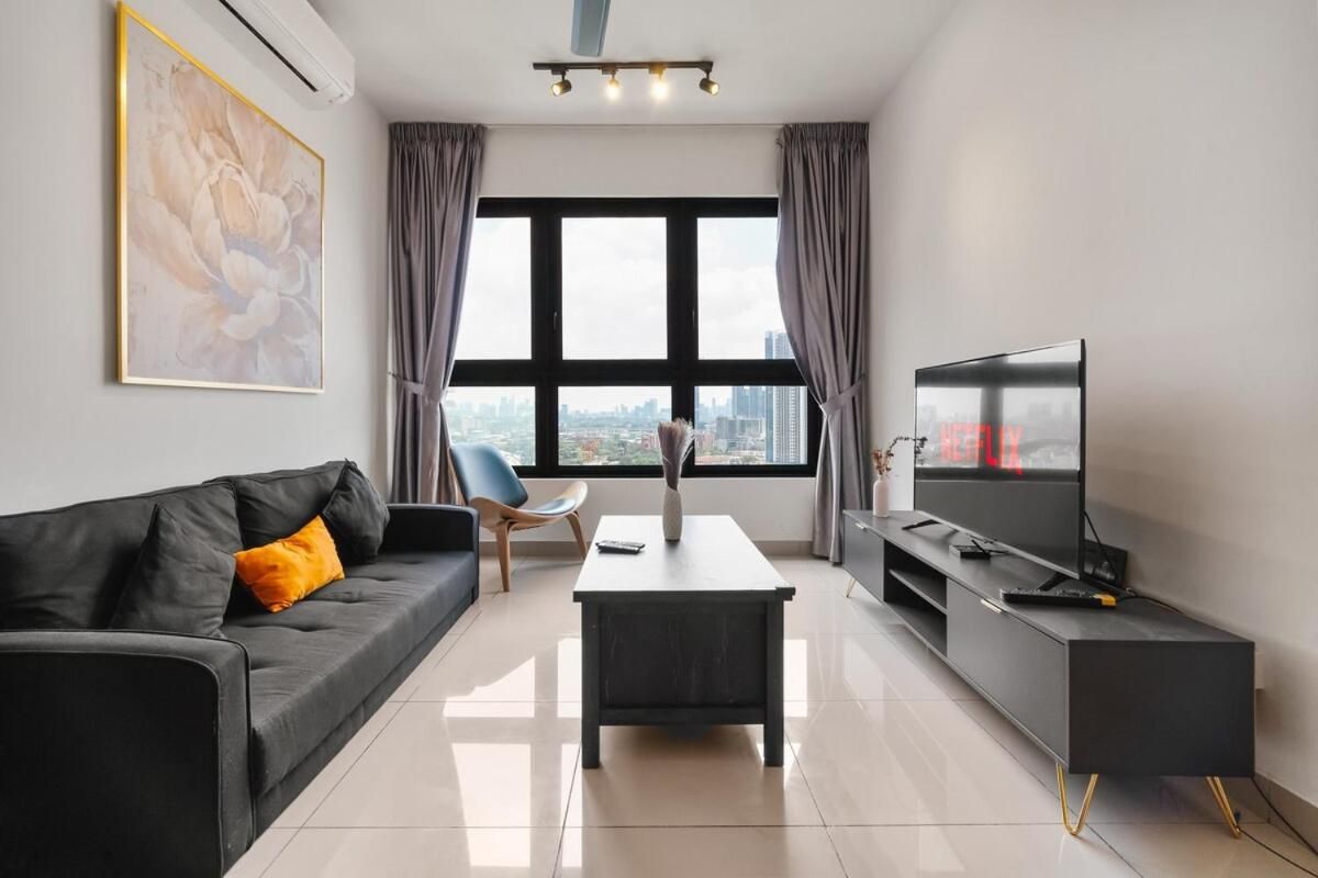 M Vertica KLCC View IKEA Velocity Three-Bedroom Apartment