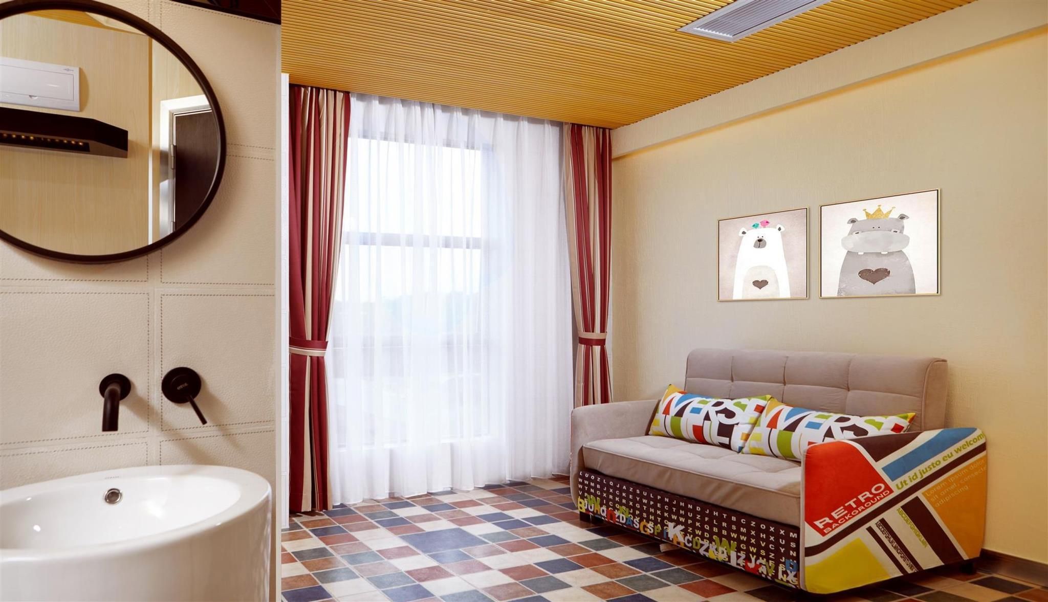 Golden Park Hotel Romantic Room