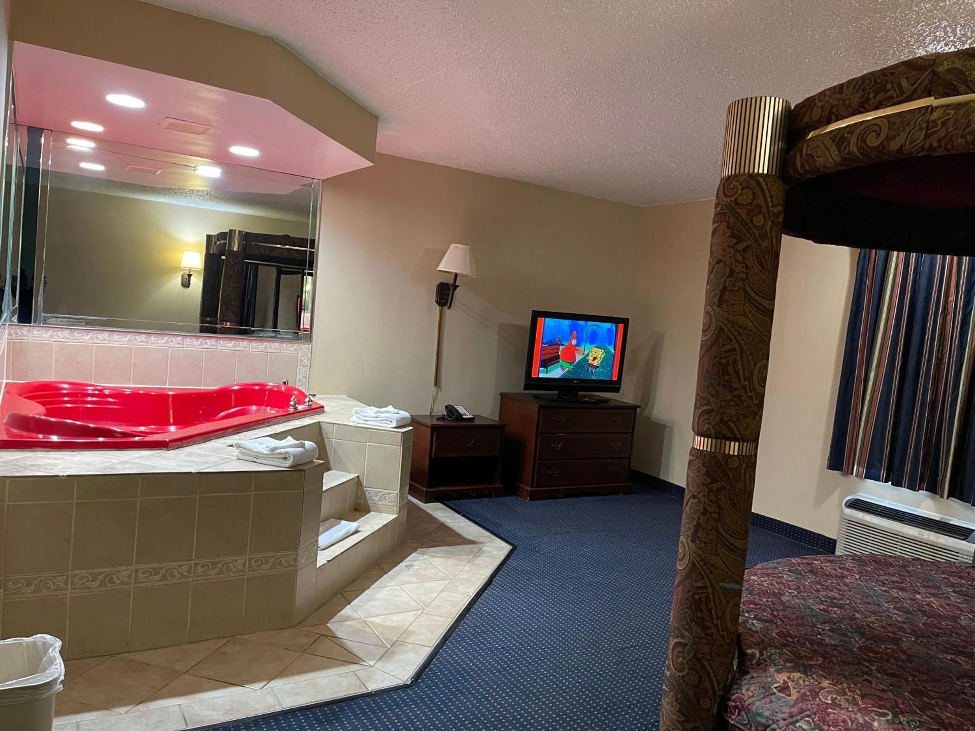 Hot tub