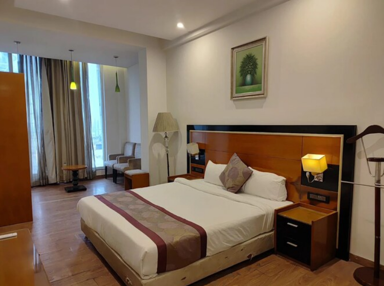 Super Deluxe Room