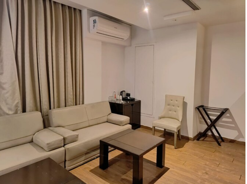 Suite Room