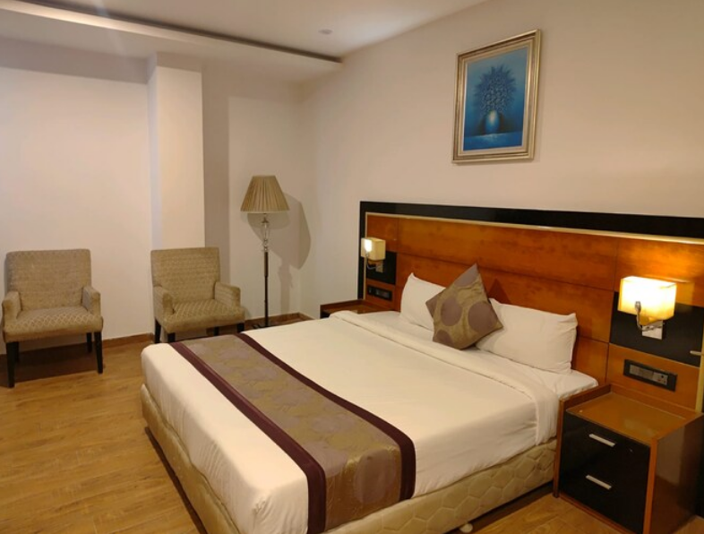 Super Deluxe Room