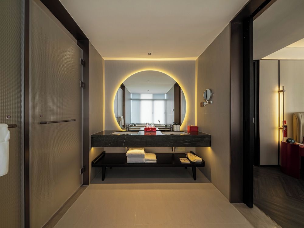 NEOLAB Hotel - Guangzhou Financial City Tianhe Zhucun Metro Station Jiaming Suite 9