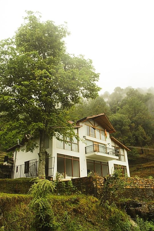 Samar Villa by Trayati Stays, Kasar Devi, Binsar Wildlife Sanctuary