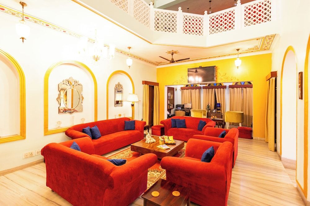 Bassi House 4-BHK Villa with Garden