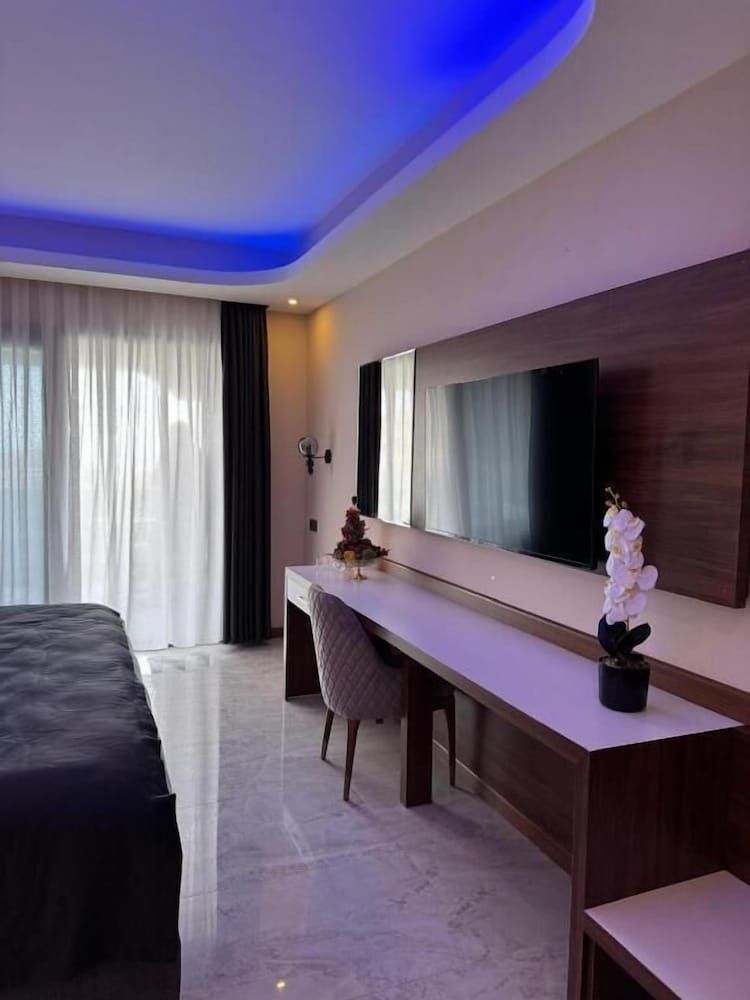 Club Robinhood Hotel Deluxe Double Room (Sea View) 12