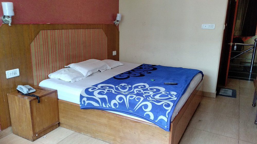HOTEL K-I-N-G PALACE