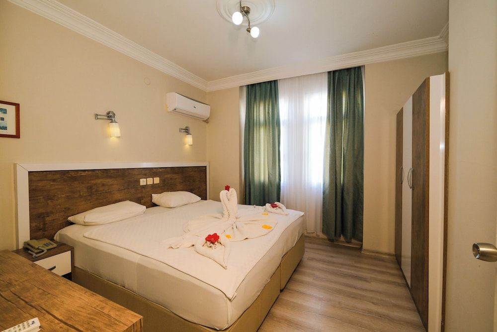 cleopatra king apart hotel Family Apartment, Balcony