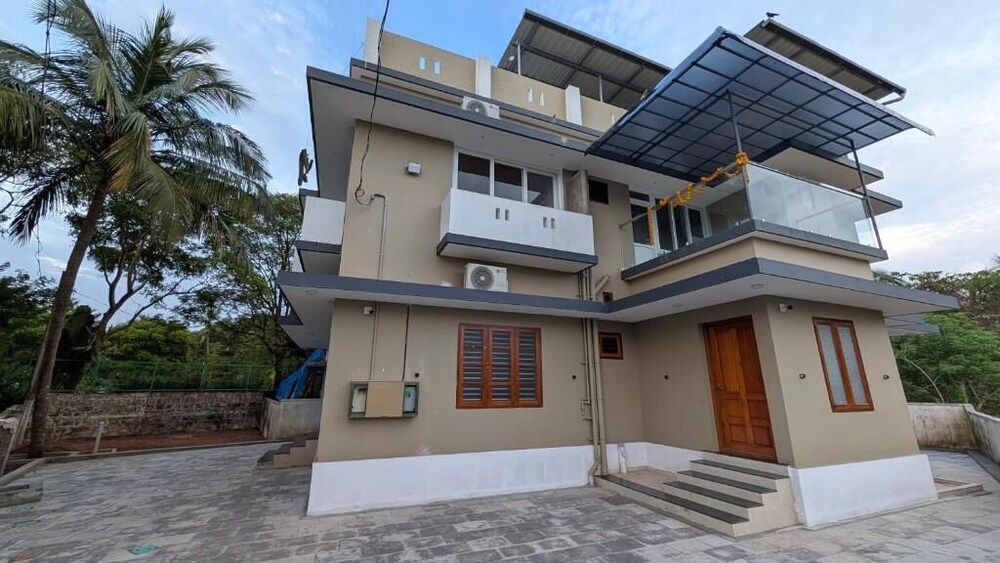 Grand Beach Villa Payyambalam
