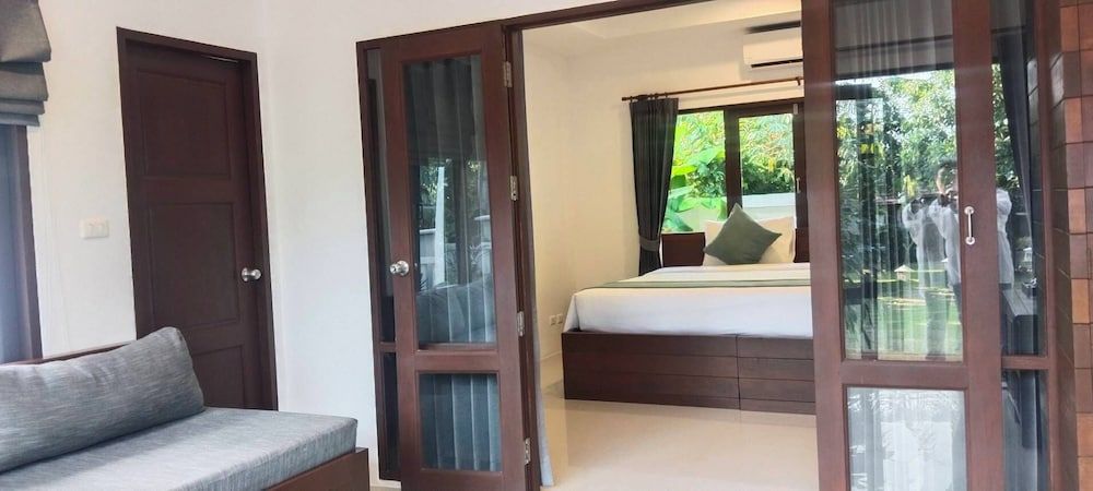 EASY TIME VILLA by MARALEINA Villa, 2 Bedrooms, Balcony 7
