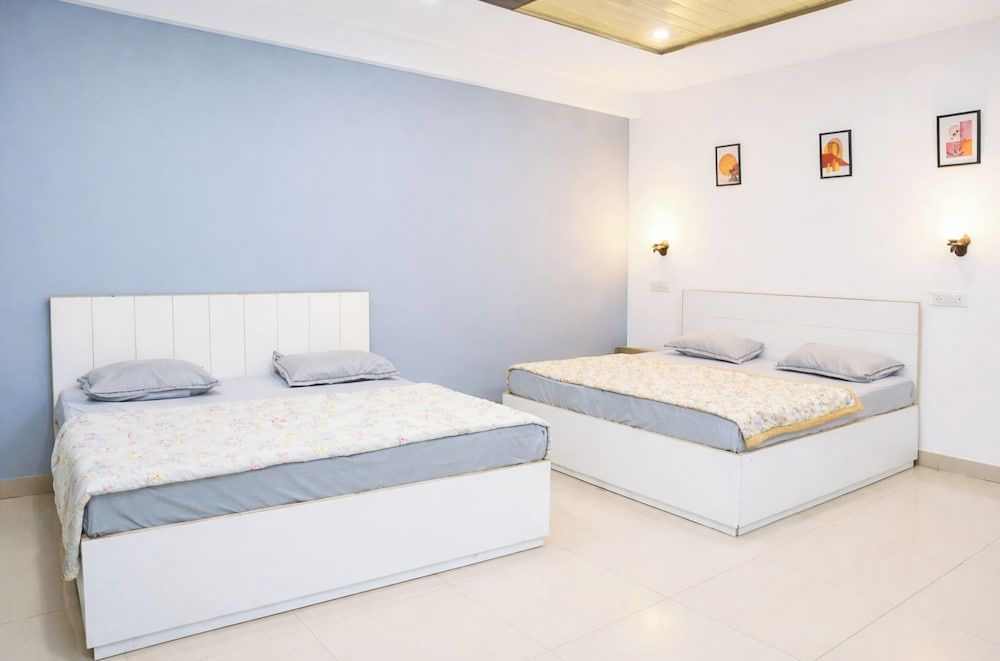 Hotel Seven Lake Stays Uttarkhand