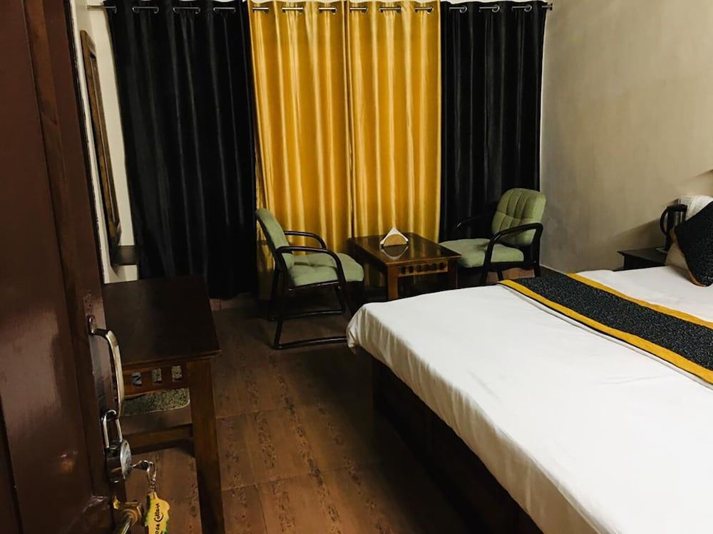 Rose Cottage A Heritage Retreat Deluxe Room 8
