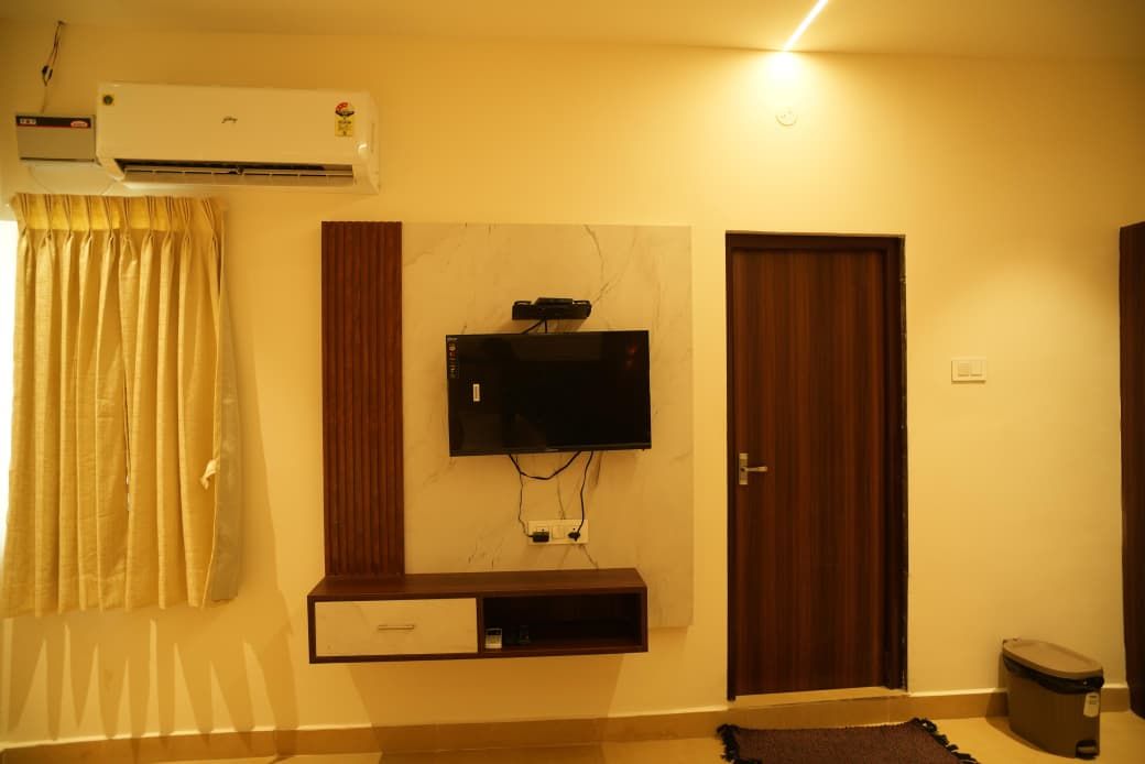 Rudriya Residency Deluxe Room 4
