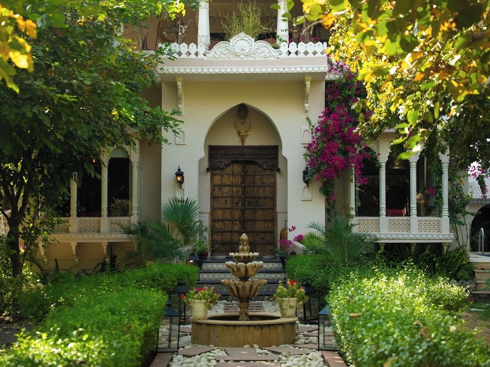 Bhanpur Haveli | Hidden Luxury Haveli Amid Greenery & Peace