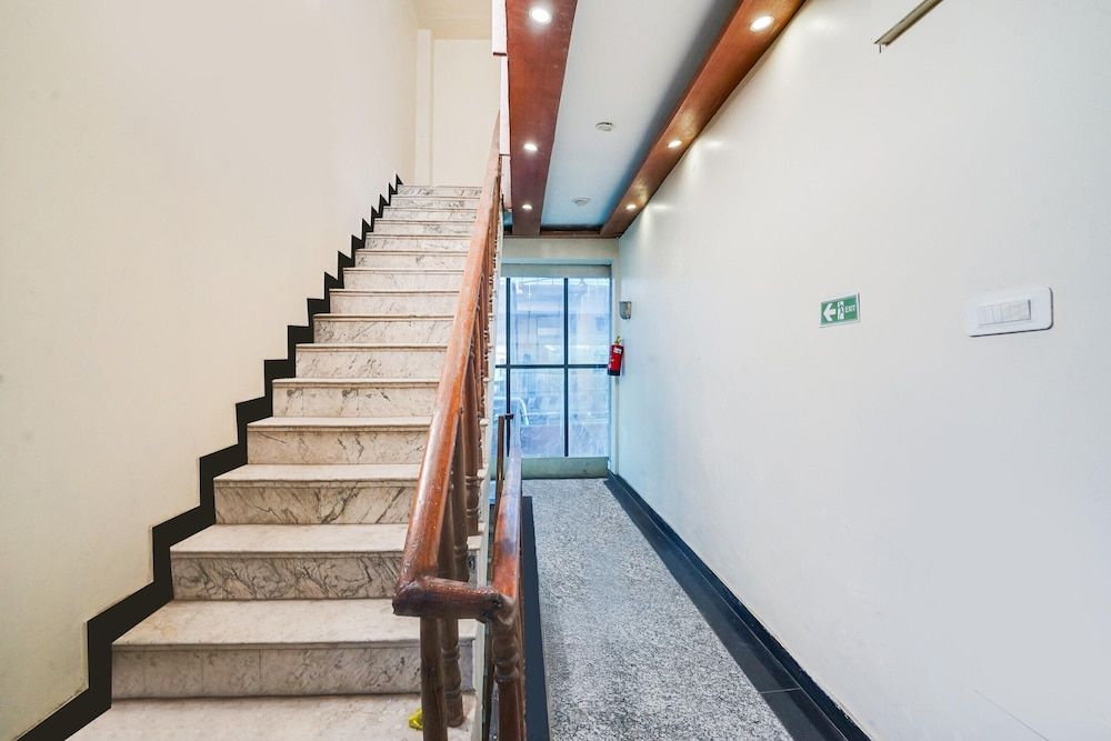 Super Hotel O Collectorate Circle