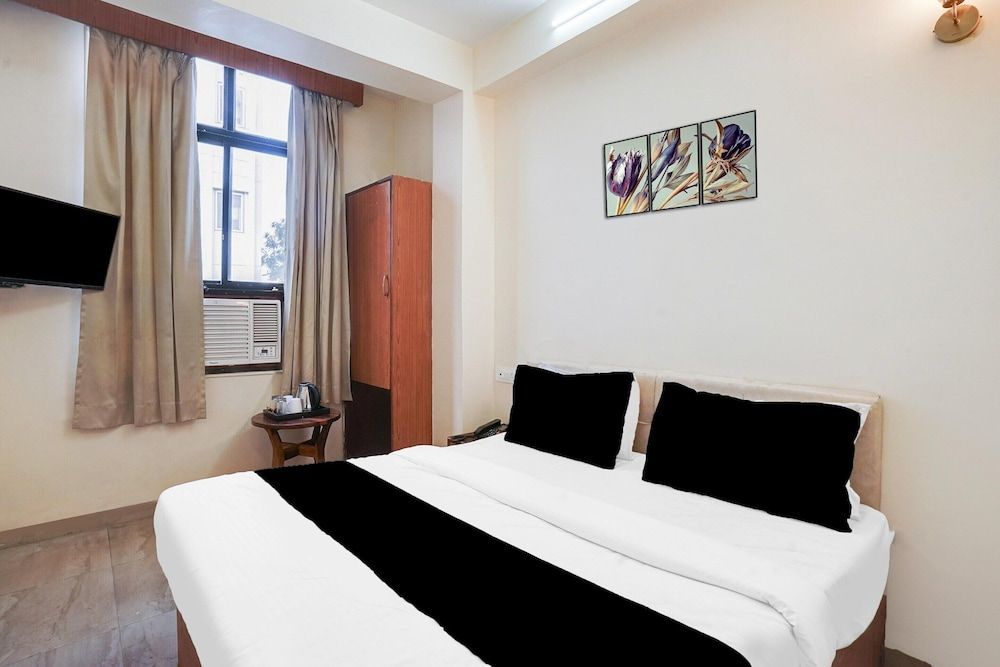 Super Hotel O Collectorate Circle