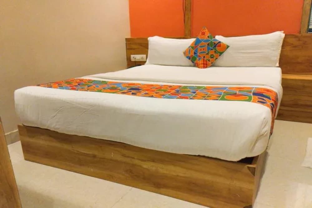 Fabhotel Suncity