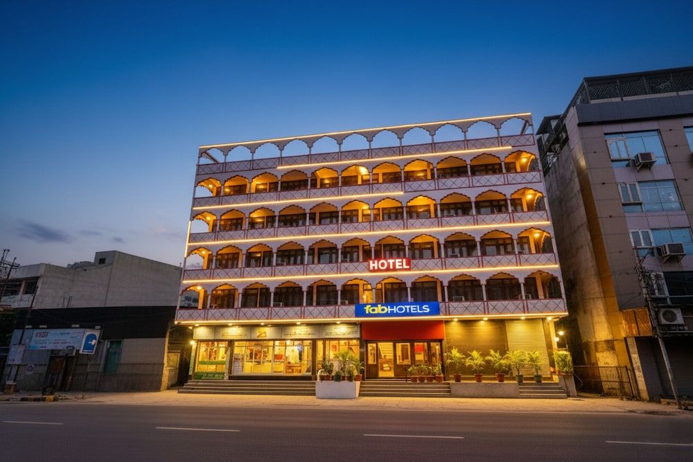 Fabhotel Jai Mangal Palace