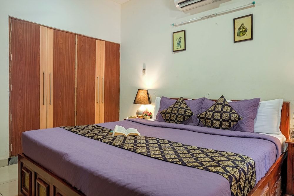 Alaya Stays 3BHK Golden Meadow Villa