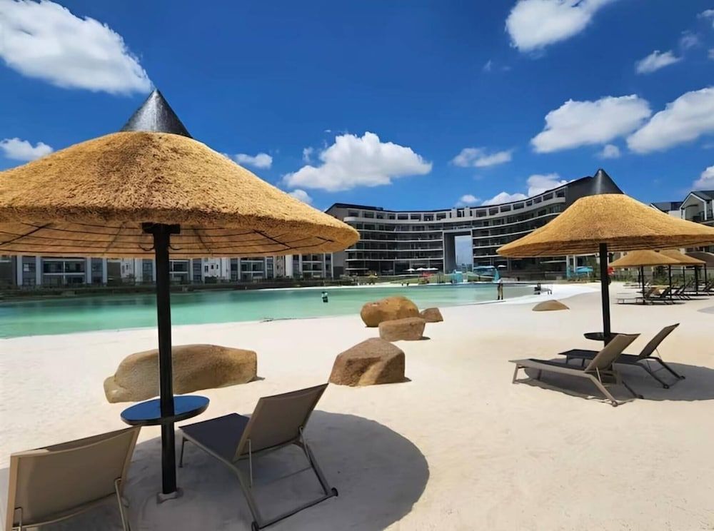 Crystal Ace Lagoon & Pool Bliss