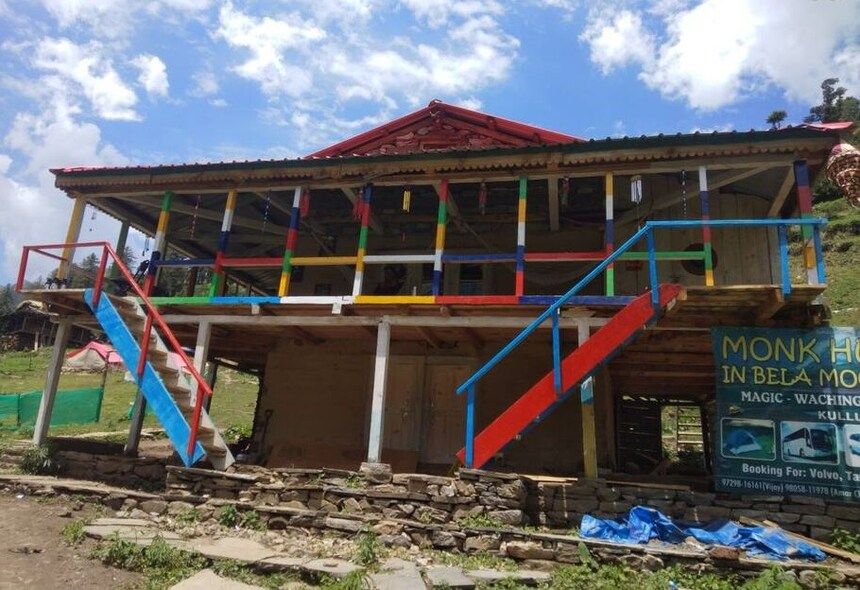 MONK Hut