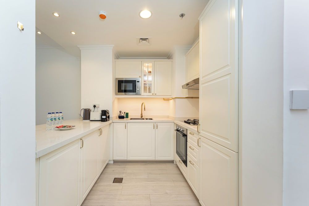 PVH - Mayas Geneva - 1BR Plus Maids Room