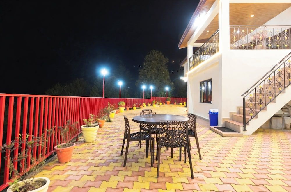 Hotel Kosalview Homestay By Peace Inn