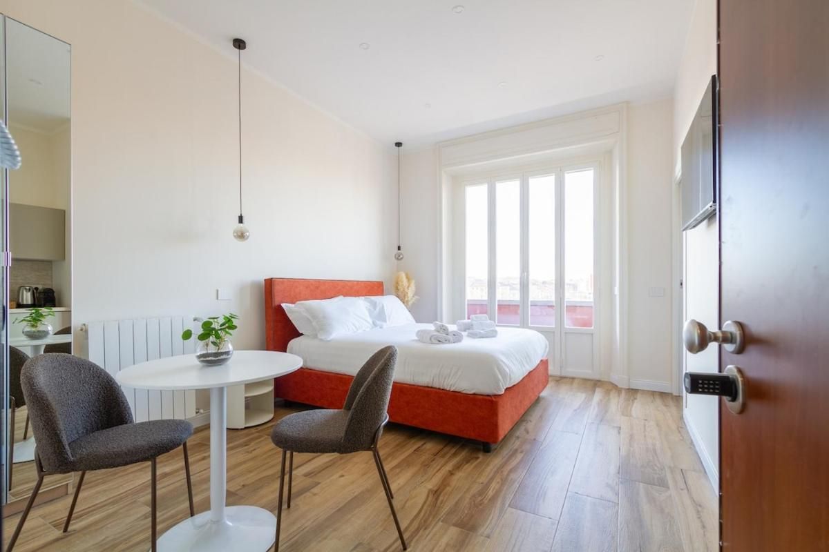 5min from metro M1 New Flat One-Bedroom Apartment 2