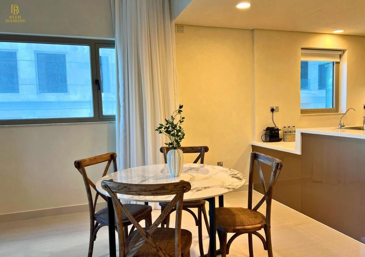 Sunlit Sea Breeze 2BR Retreat