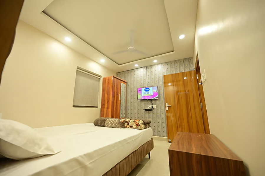 StayLeaf Hotel Executive NON AC Room 6
