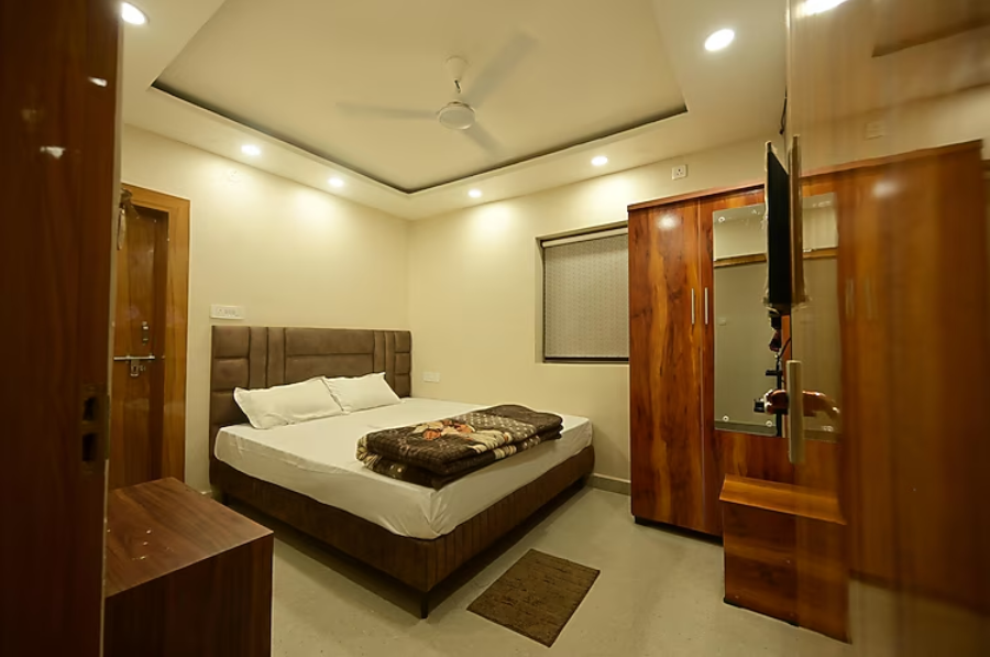 StayLeaf Hotel Executive NON AC Room 4