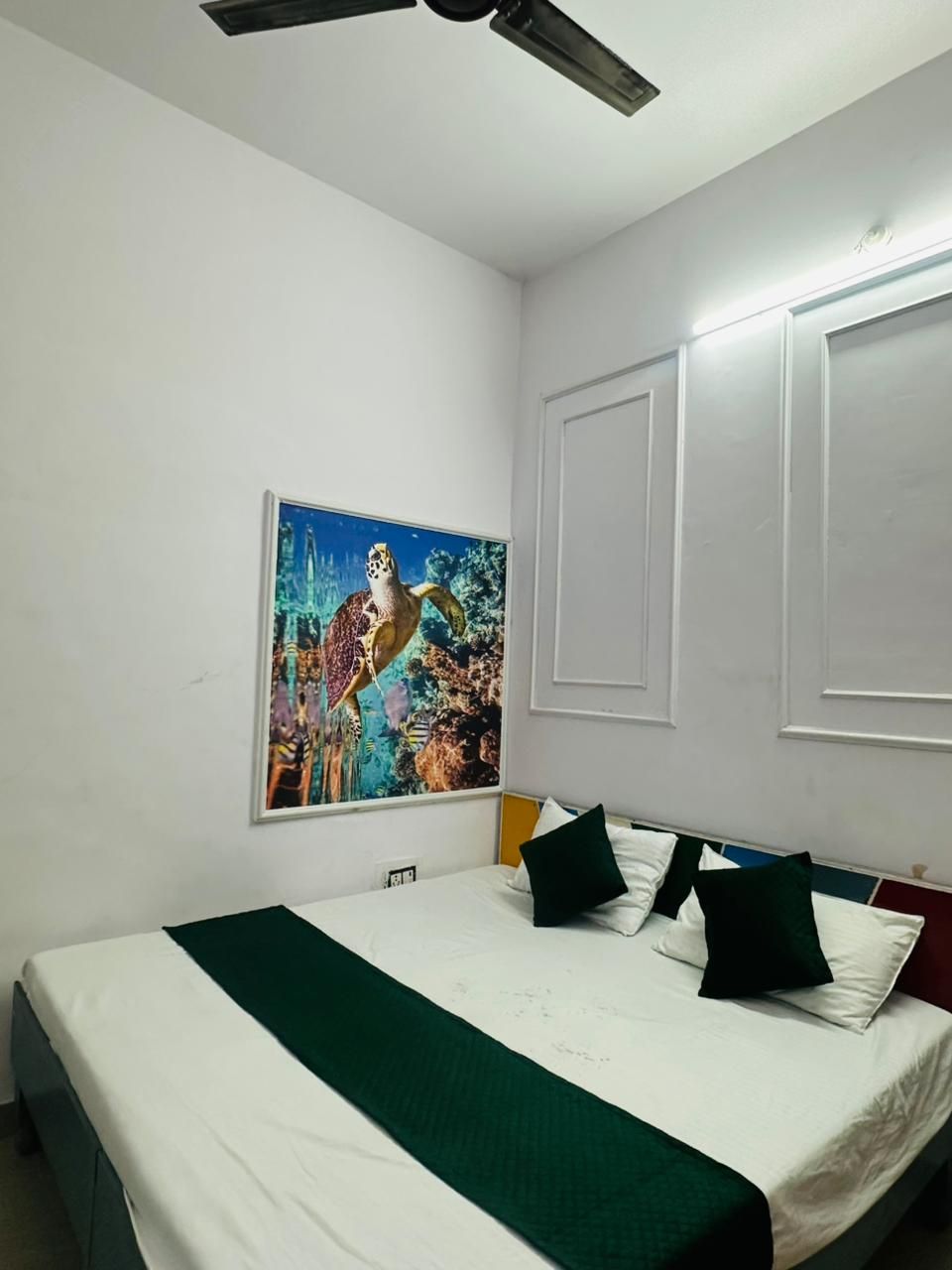 Hotel Park View - 100 Ft Road Deluxe Room 5