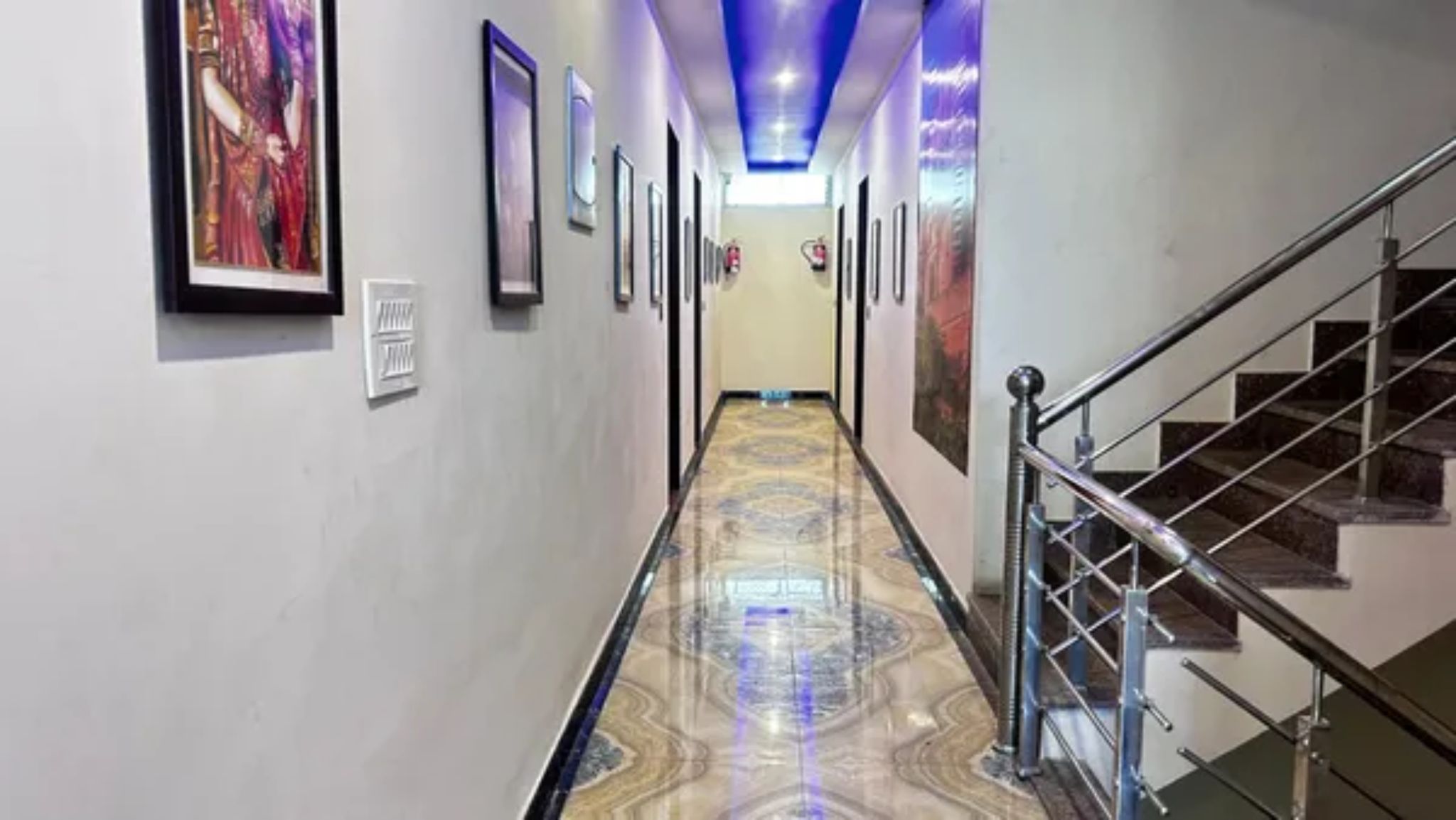 FabHotel Runway