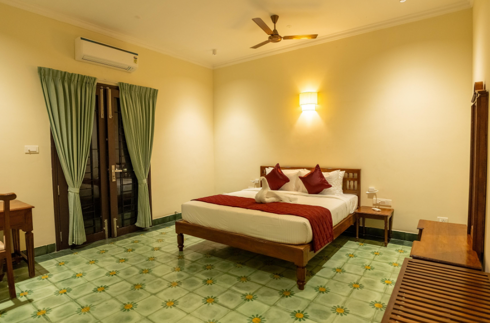Nadhima Villas Suite Room With Balcony 2