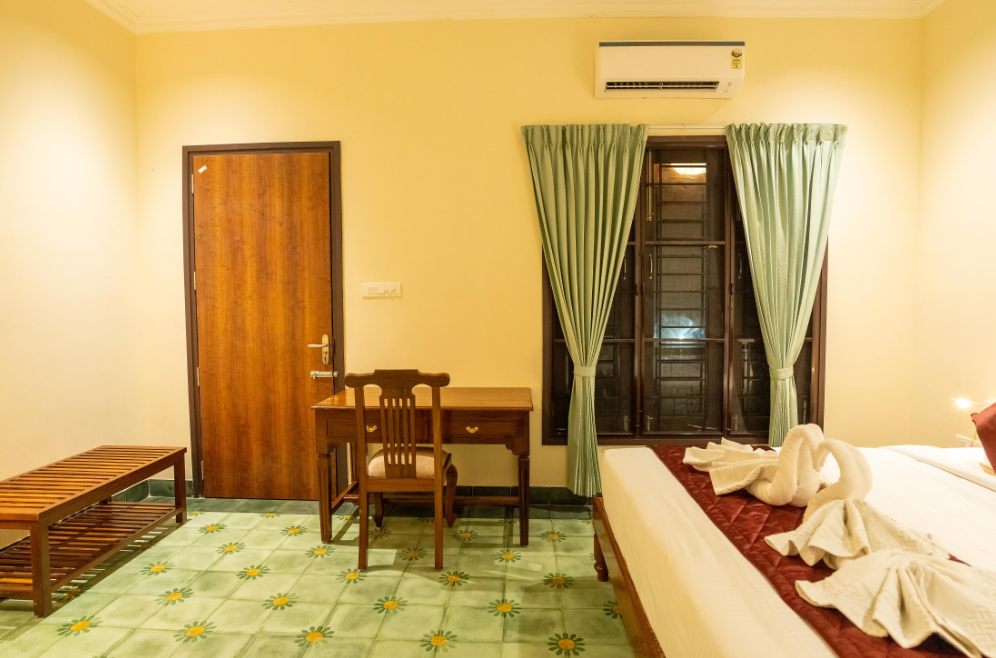 Nadhima Villas Suite Room With Balcony 4