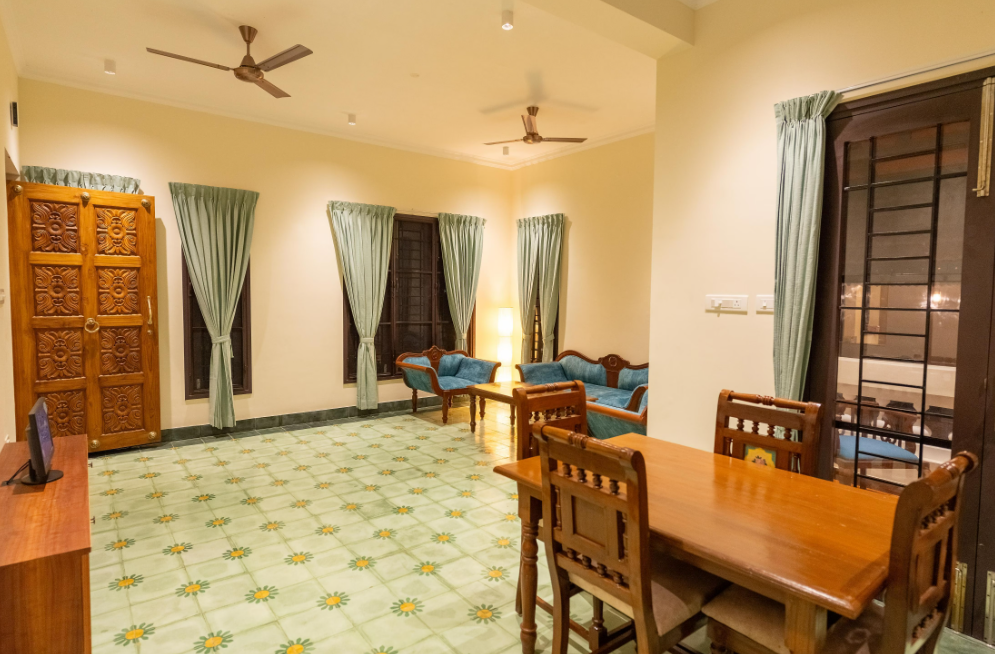 Nadhima Villas Suite Room With Balcony 8