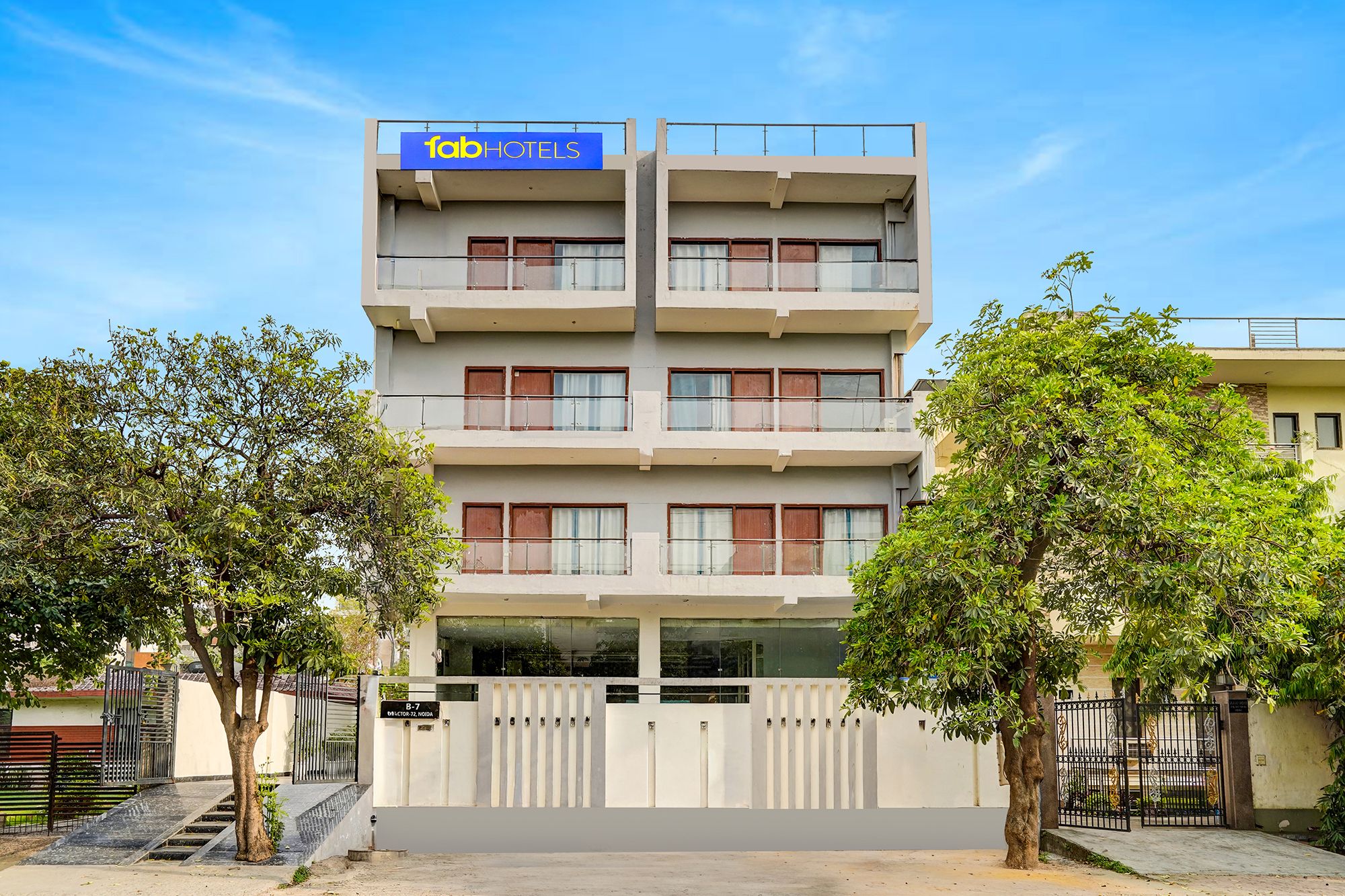 Main Image