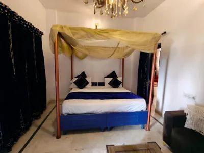 FabHotel Prime Harpalsar Heritage Haveli