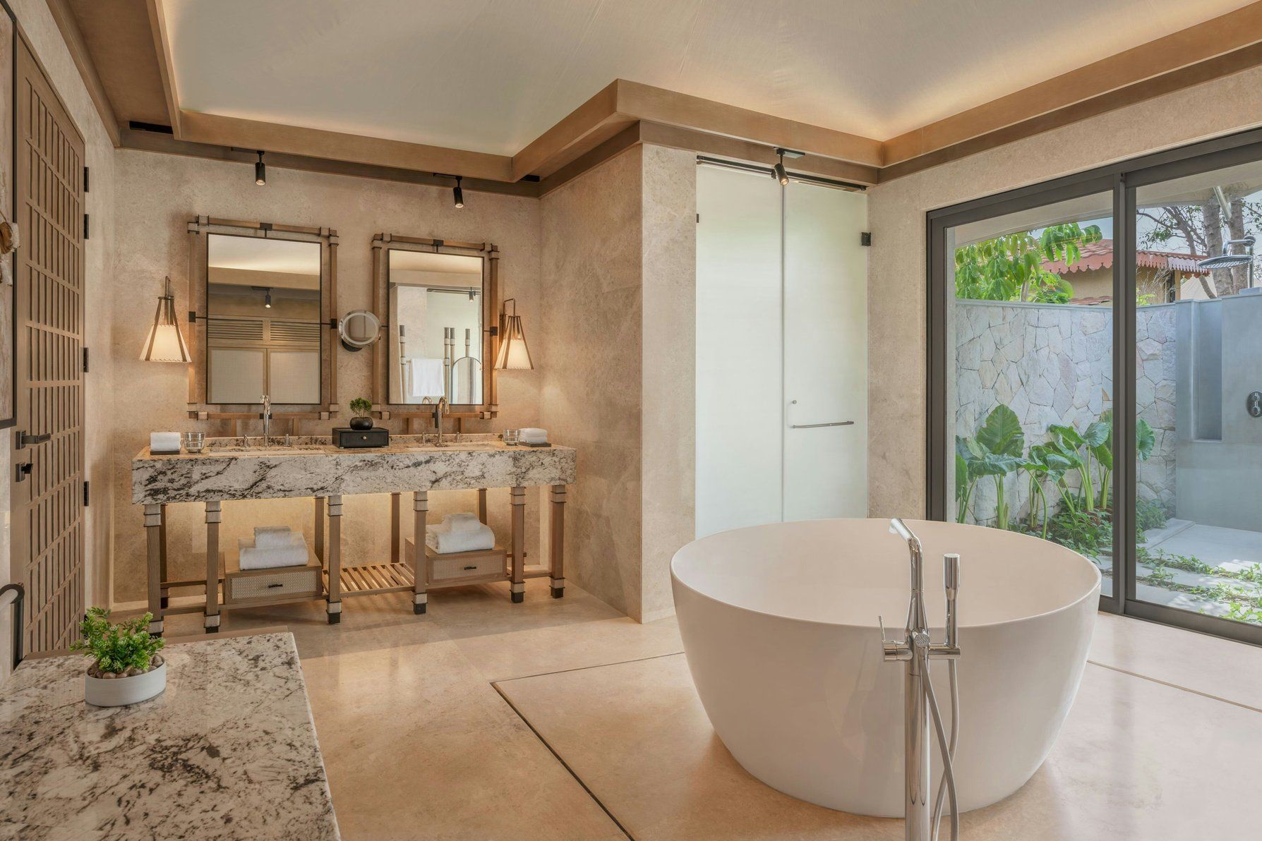 Tented Suite, Private Garden, Washroom