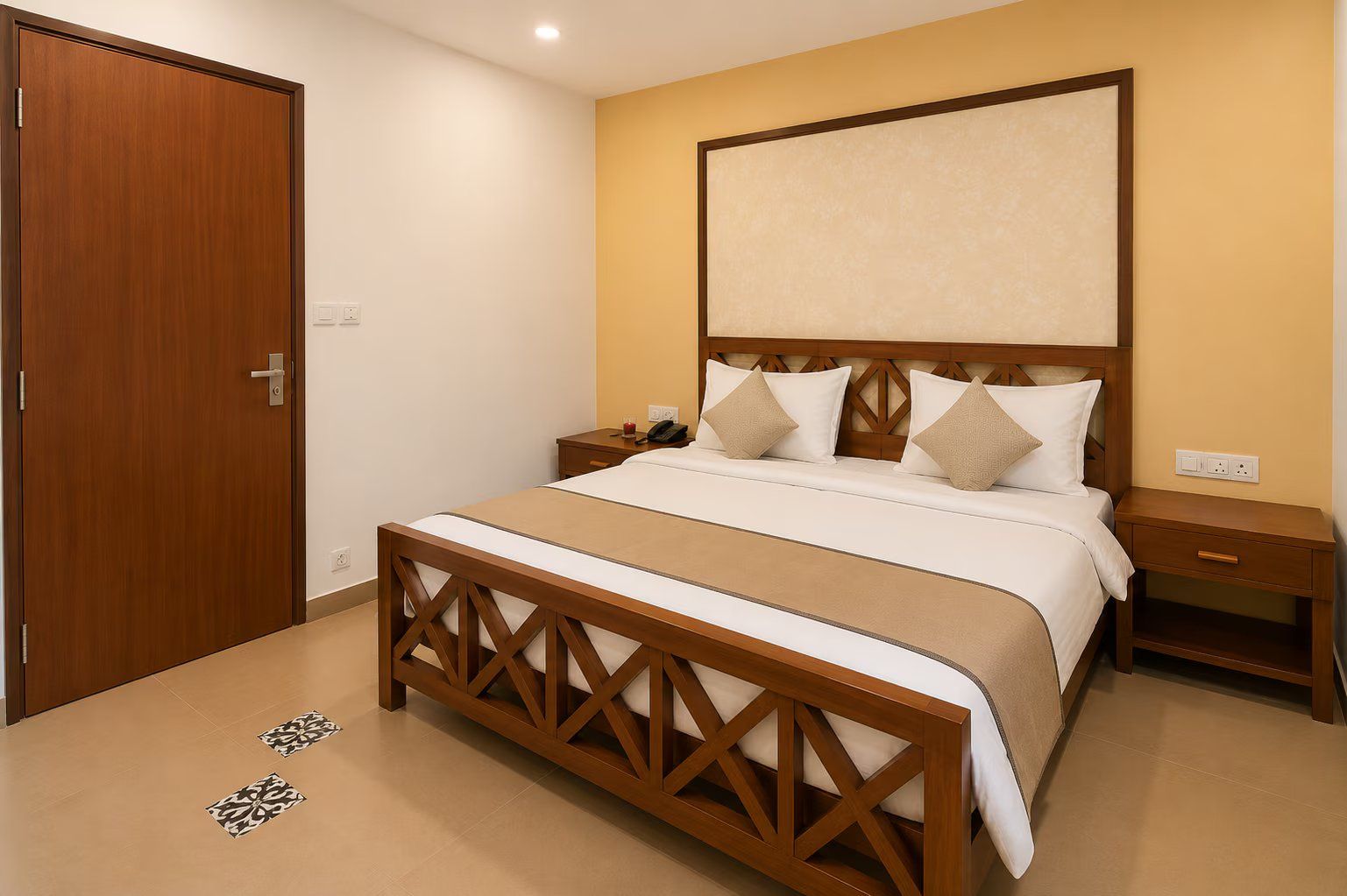 Bungalow Seven Deluxe Room 3