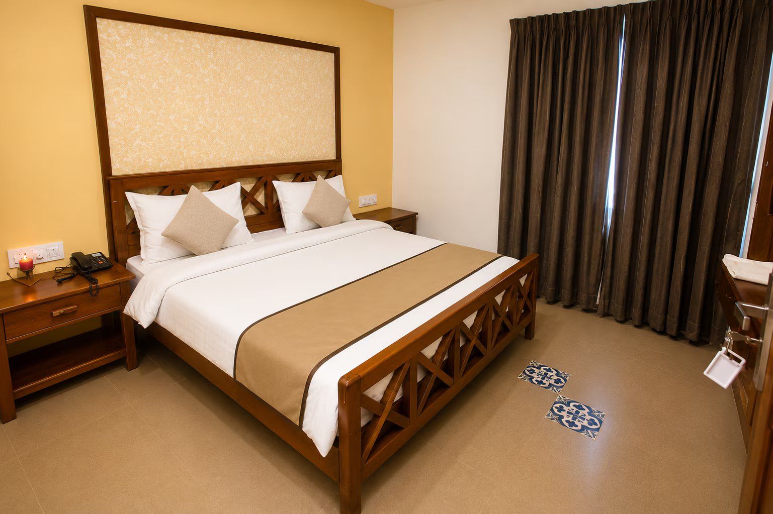 Bungalow Seven Standard Room 3
