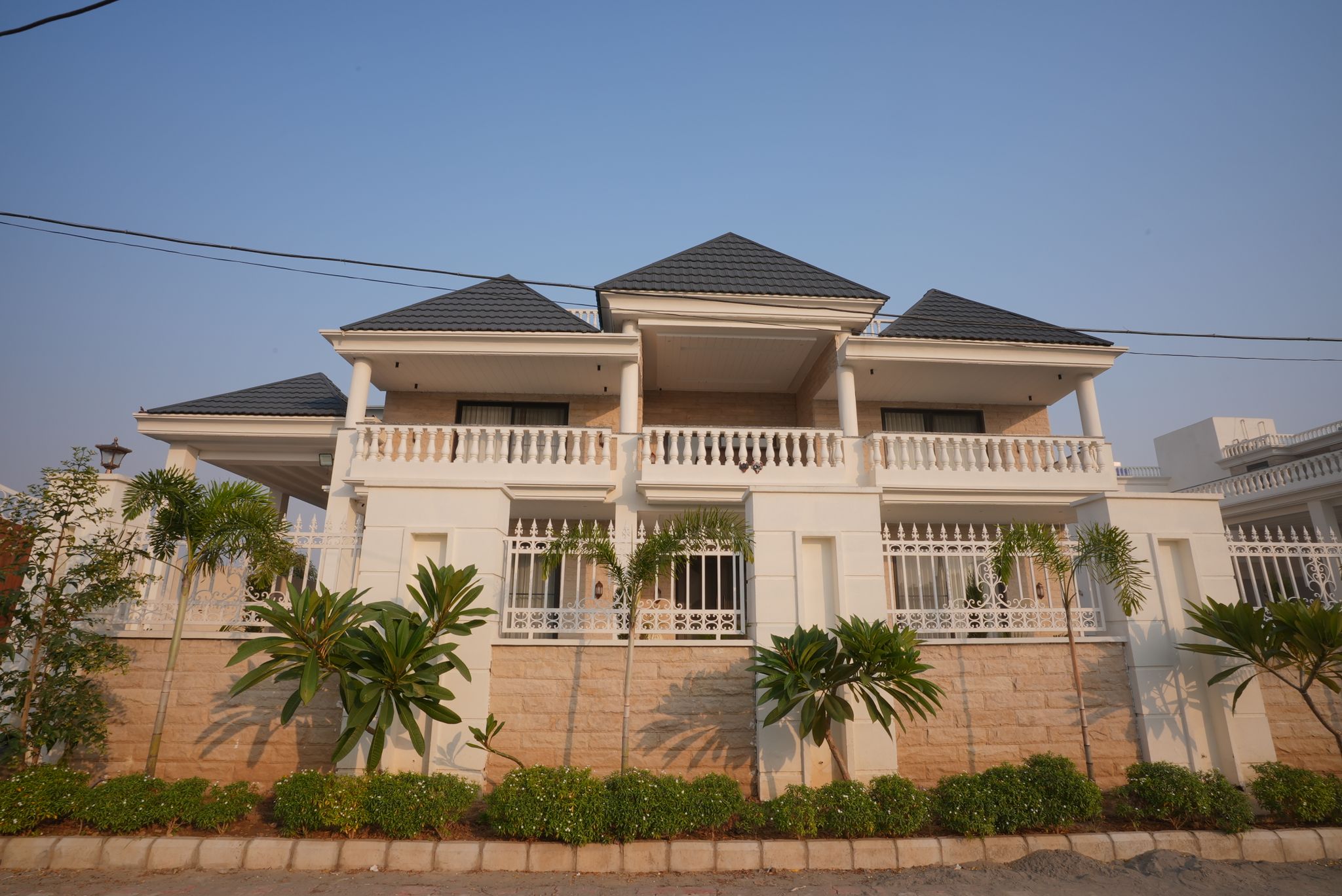 Kaayanaat Luxury Villa - Amritsar Airport
