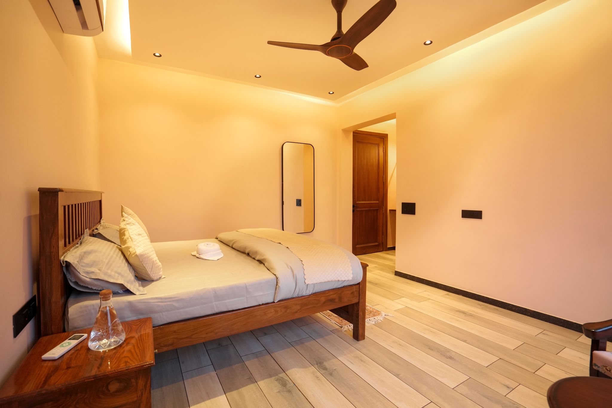 Lacus Boutique Villa Superior Room 4
