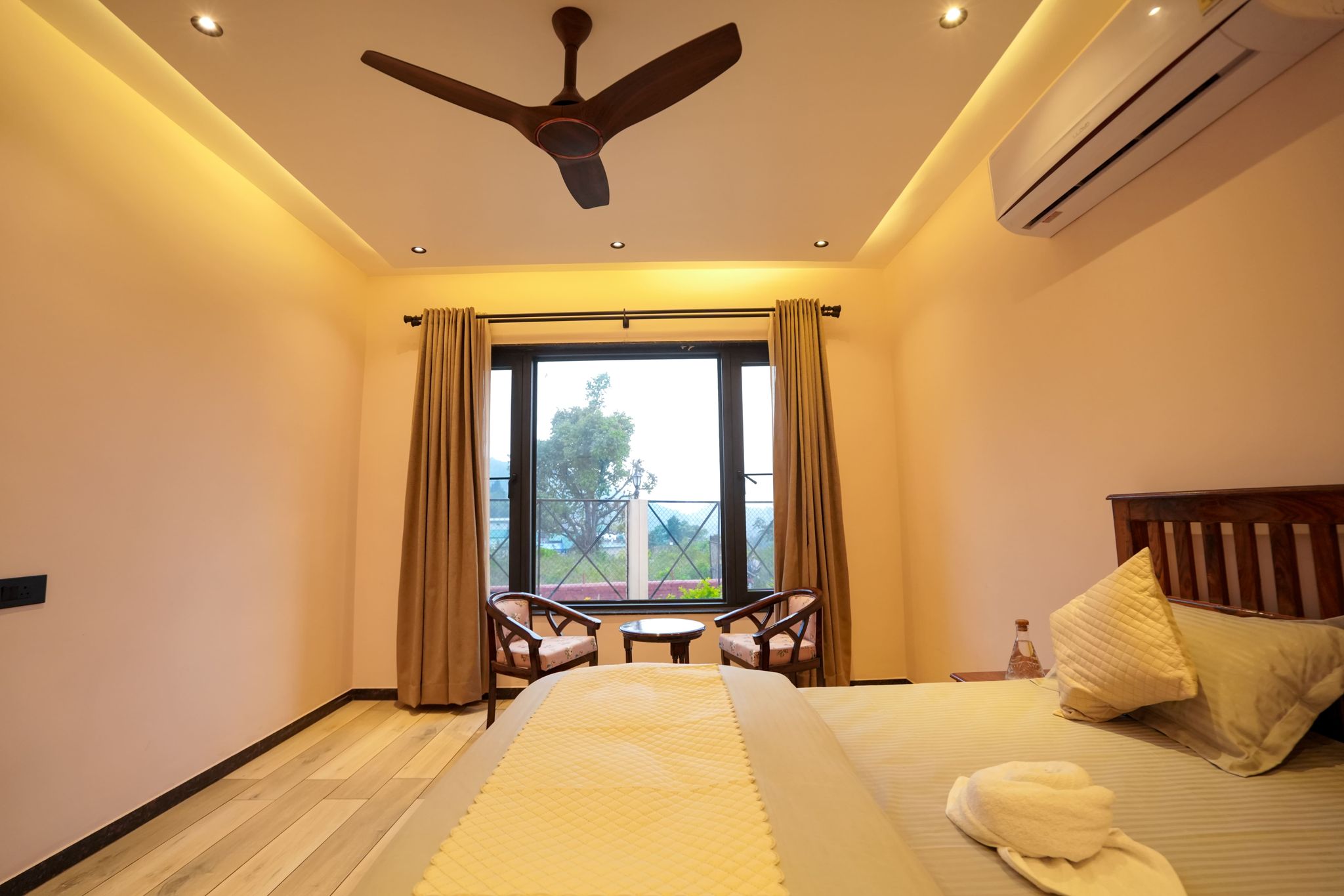 Lacus Boutique Villa Superior Room 3